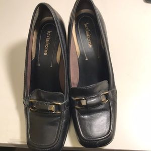 Liz Claiborne black classic pump size 7 1/2 M w/ 3 inch heel & square toe